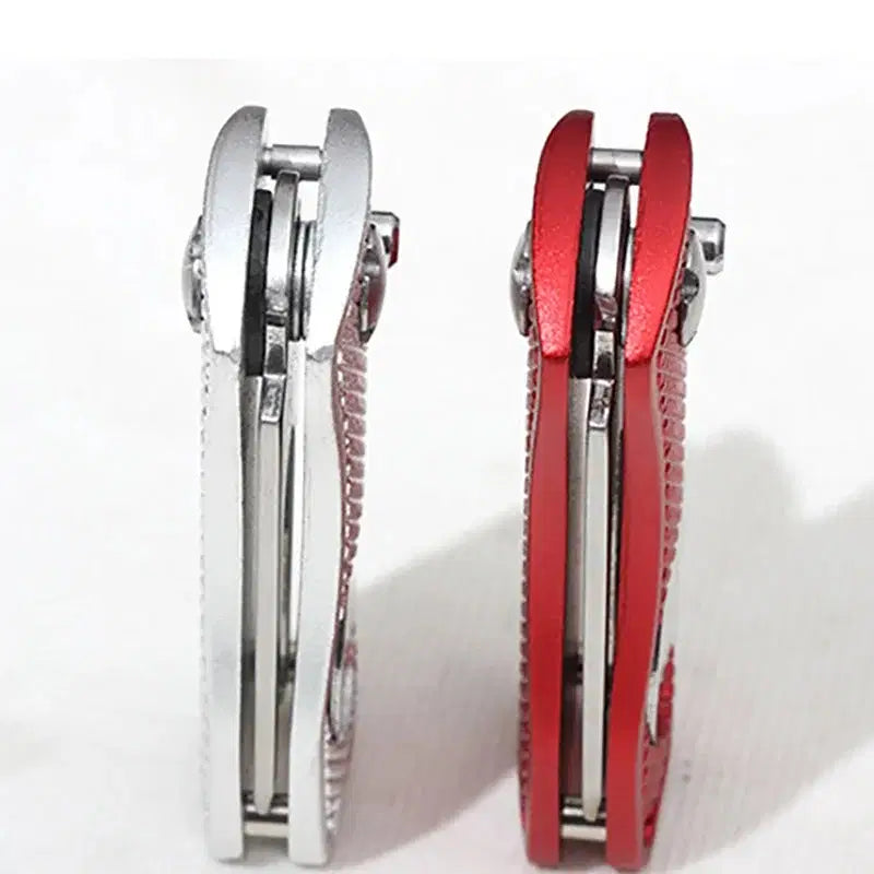 Foldable Golf Divot Tool with Magnetic Ball Marker – Aluminum & Stainless Steel
